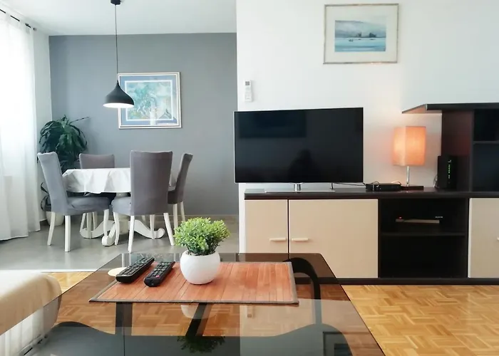 Lara\'S Apartment